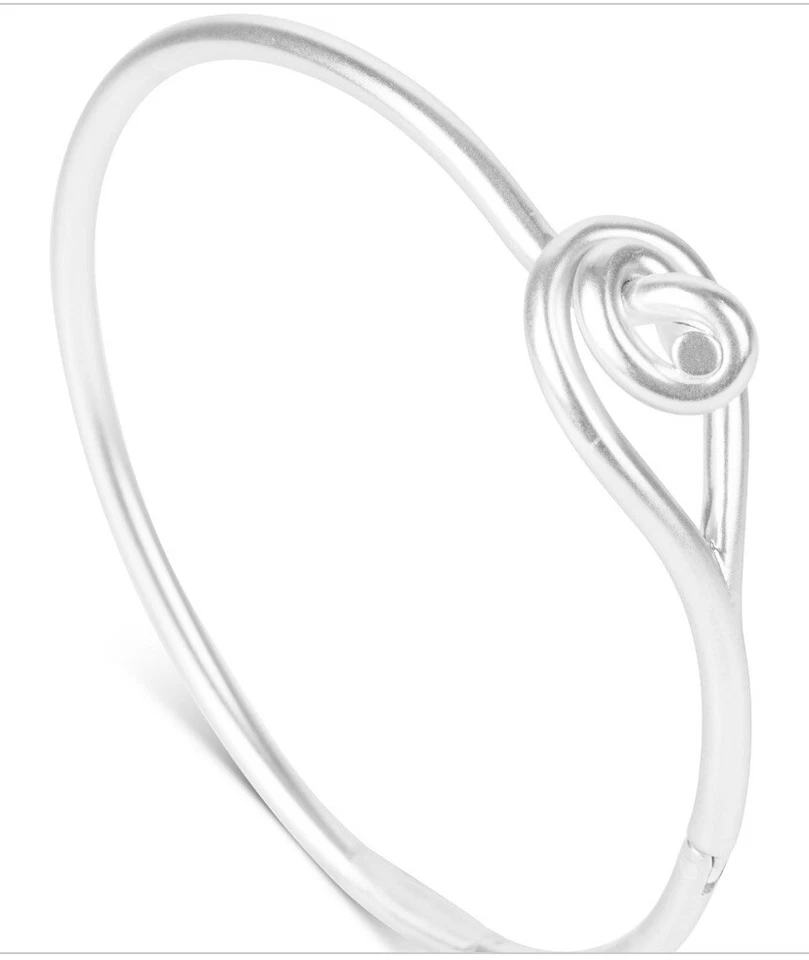 $39 lucky brand silver tone knot 2.5” bracelet JM532 - Image 2 of 2