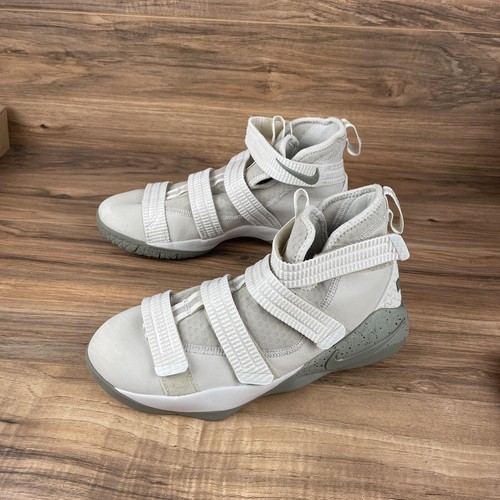 Nike LeBron Soldier 11 GS Size 7Y Women's Size 8.5 Light Bone Shoes (918369-099) - Picture 4 of 10