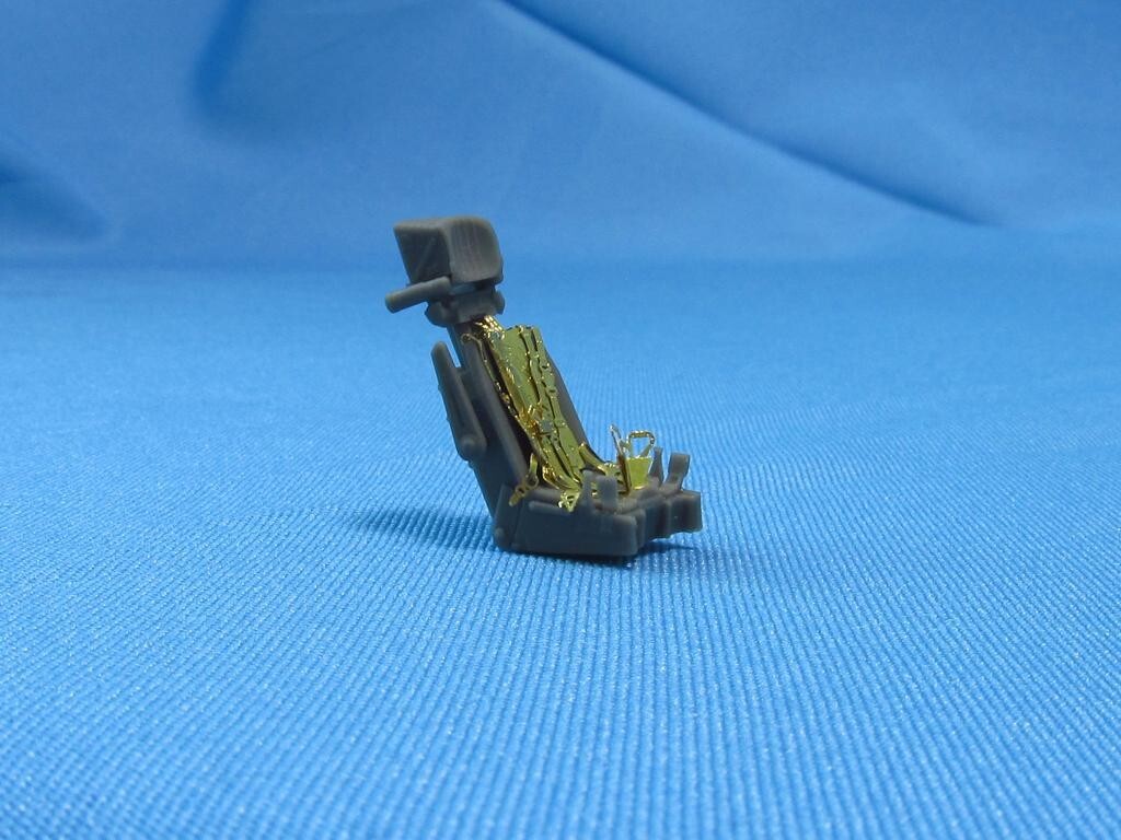 Picture 11 of 24