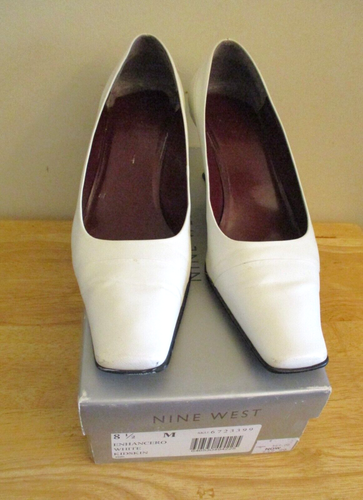 Nine West "Enchero" Women's White Leather Pumps, Square Toe, Size 9 - Picture 2 of 15