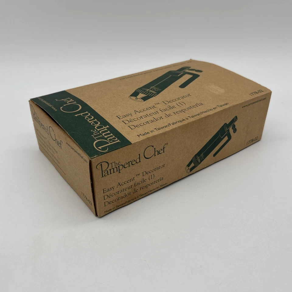 Pampered Chef Easy Accent Decorator #1778 Cake Frosting Kit Complete - Image 3 of 4