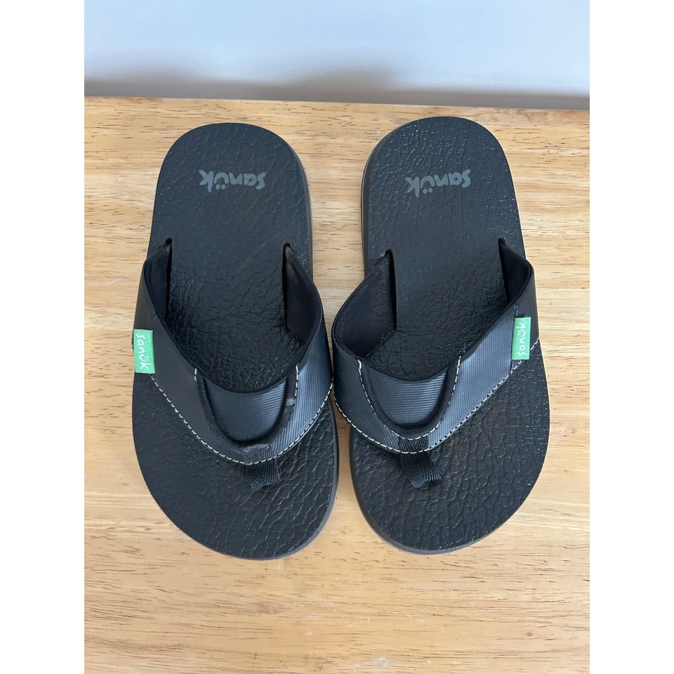 Sandalias Sanuk Root Beer acogedoras chanclas negras para niños 12/13 Foto 4 de 4