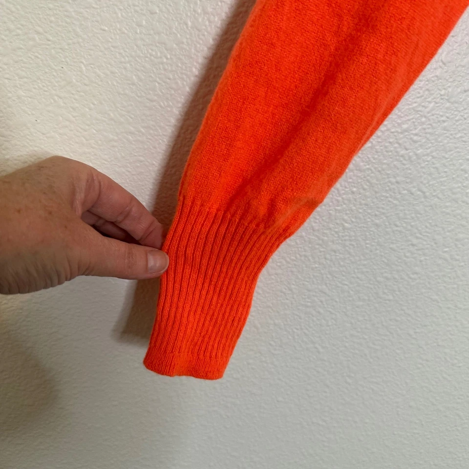 J. Suéter Suéter de Cachemira Cuello encogido Crew Talla S Guaraná Naranja Tejido Top Foto 4 de 4