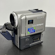 Sony Handycam DCR-PC4E Handheld MiniDV Camcorder Silver READ