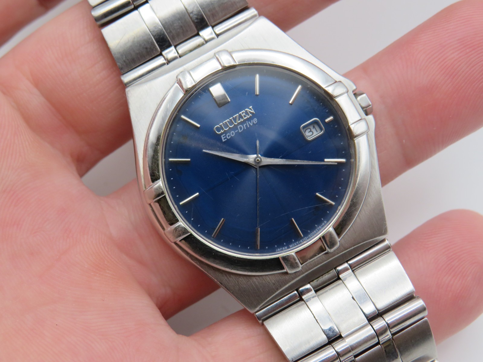 blue quartz Eco-Drive Dial Navy wrist works Vintage CITIZEN watch mens - vintagewatches.pk