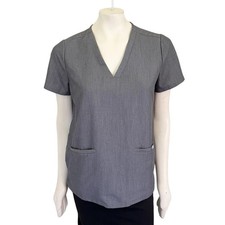 FIGS Casma Three Pocket Scrub Top in Graphite Gray WOMEN'S SMALL