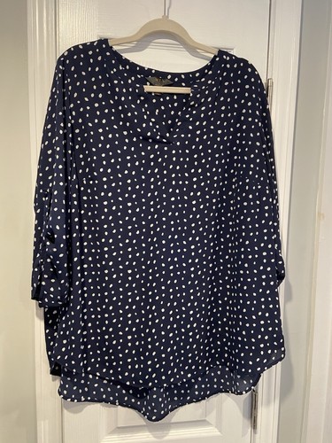 Mix 41 Hawthorn Size 2X Navy Blue Cream Dot V Neck Roll Tab Sleeve Popover Top