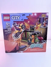 LEGO City: Stunt Park Bike Skate Ramp Town 60293 New Sealed Retired Toy Playset