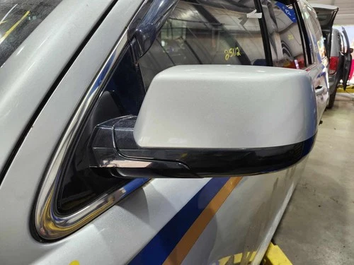 15-20 Chevy Tahoe Side Door Mirror w/o Signal Opt DL8 Left Side Silver GAN OEM