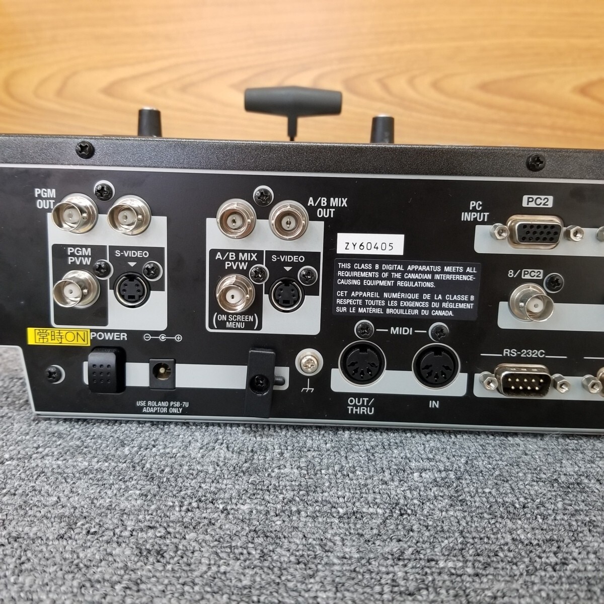 Roland LVS-800  ビデオスイッチャー Amazon | Roland ローランド ビデオミックス ライブスイッチャー