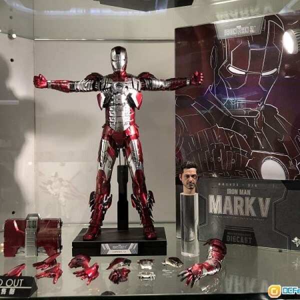 In Stock! Hot Toys Iron Man 2 Mark V MK 5 Diecast 1/6 Figure In Stock! Hot Toys Iron Man 2 Mark V MK 5 Diecast 1/6 Figure