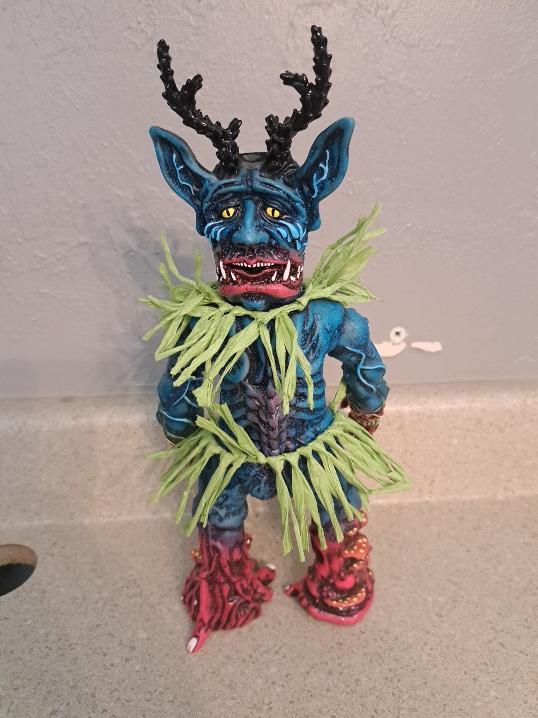Picture 3 of 8