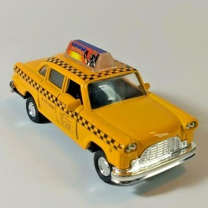 Shing Fat Ltd Nyc Die Cast Yellow Taxi Cab Pull Back Go 4 5 Ebay