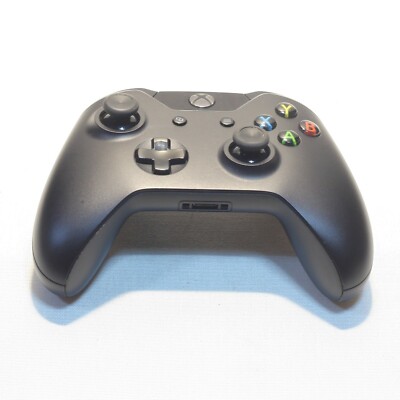 Microsoft Xbox One 500GB Console & controller set w/box