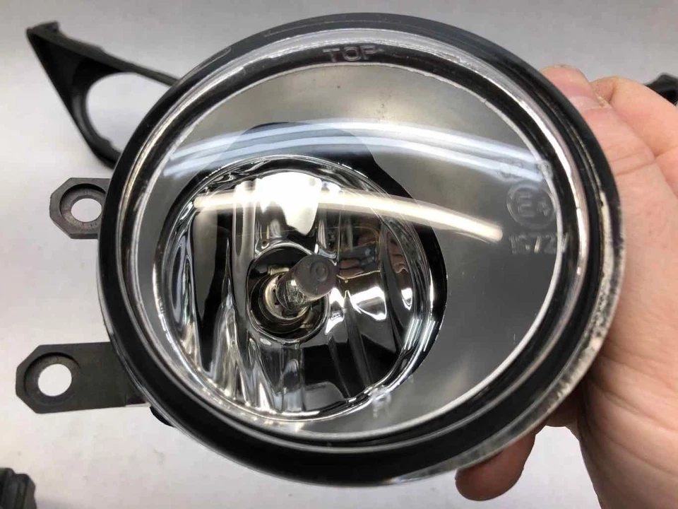 Luces antiniebla izquierda derecha Toyota Corolla 2009-2013 mercado de accesorios con moldura y arnés Foto 4 de 4