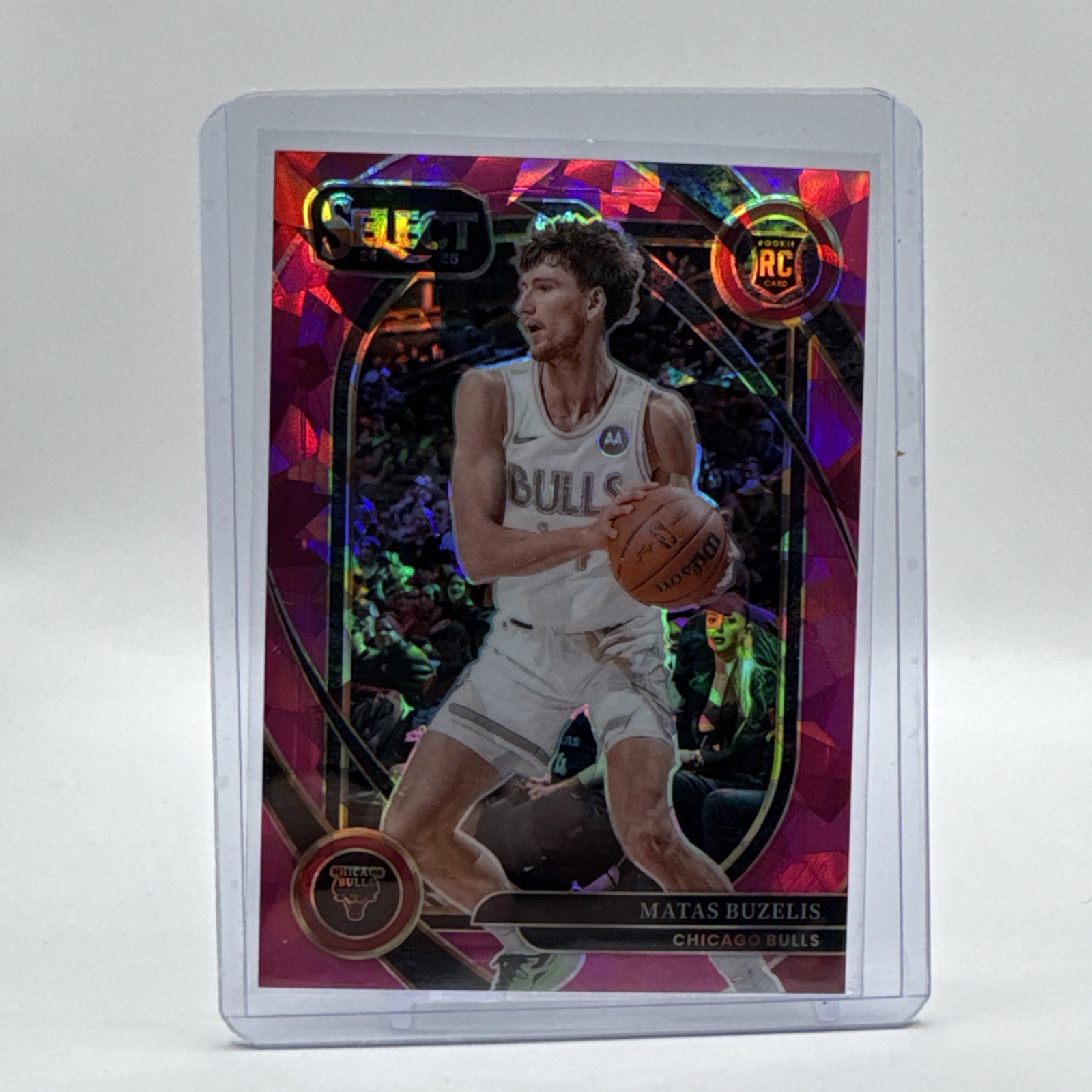 2024-25 Panini Select Matas Buzelis #27 Concourse Pink Cracked Ice Rookie RC /99