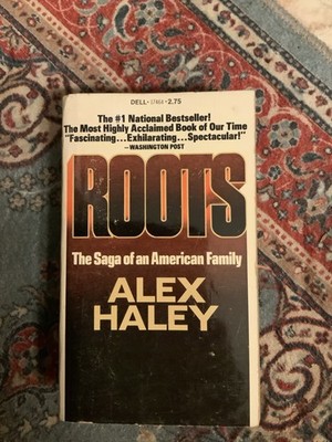 ROOTS By Alex Haley 1977 Paperback 1st DELL Printing  729 pages Black History