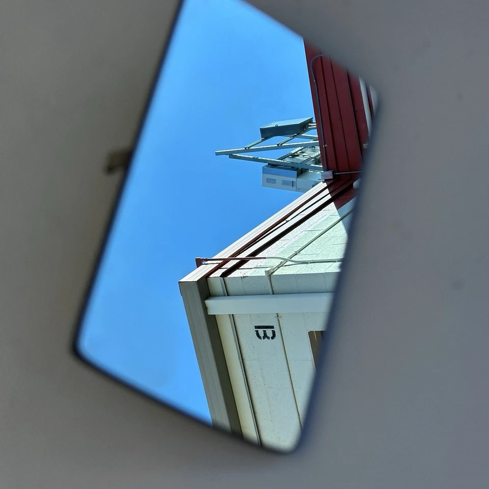 1994-2000 Mercedes W202 C230 C280 Left Driver Side Mirror Glass Heated OEM - Image 4 of 4