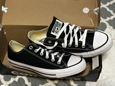 Converse Chuck Taylor All Star Black and White Size 7 Mens 9 Women