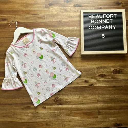 TBBC Twiggy Tunic Top Party Like It's Your Birthday White Pink Short Sleeve 5