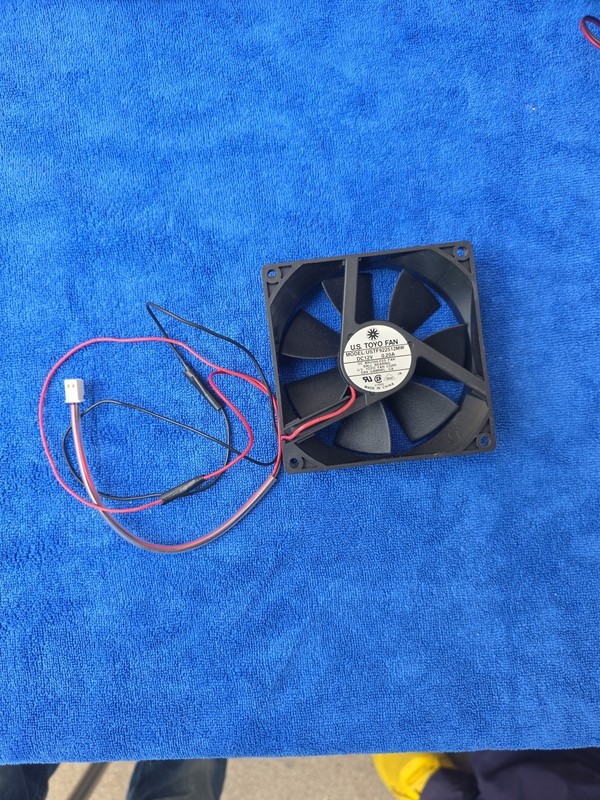 U.S. Toyo Fan -  USTF922512MW -  DC Brushless Fan Ball Bearing