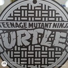 New Open Road Brands Teenage Mutant Ninja Turtles Manhole Cover Metal Wall Décor — photo 7