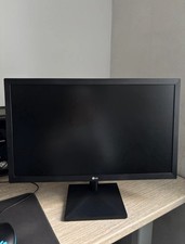 Monitor LG 24'' 75hz 22MK400H-B Usato Nero con cavo alimentazione ed HDMI