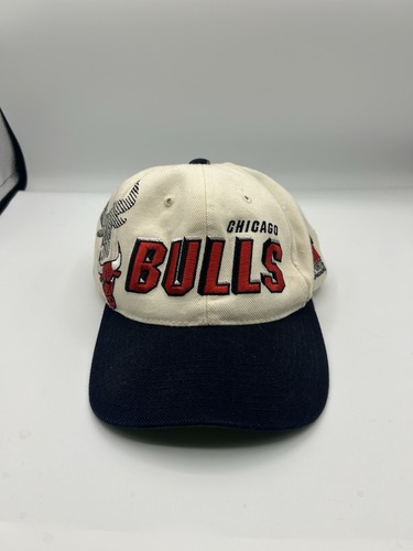 Vintage Chicago Bulls Sports Specialties Snapback Shadow Laser Logo Hat 90s NBA
