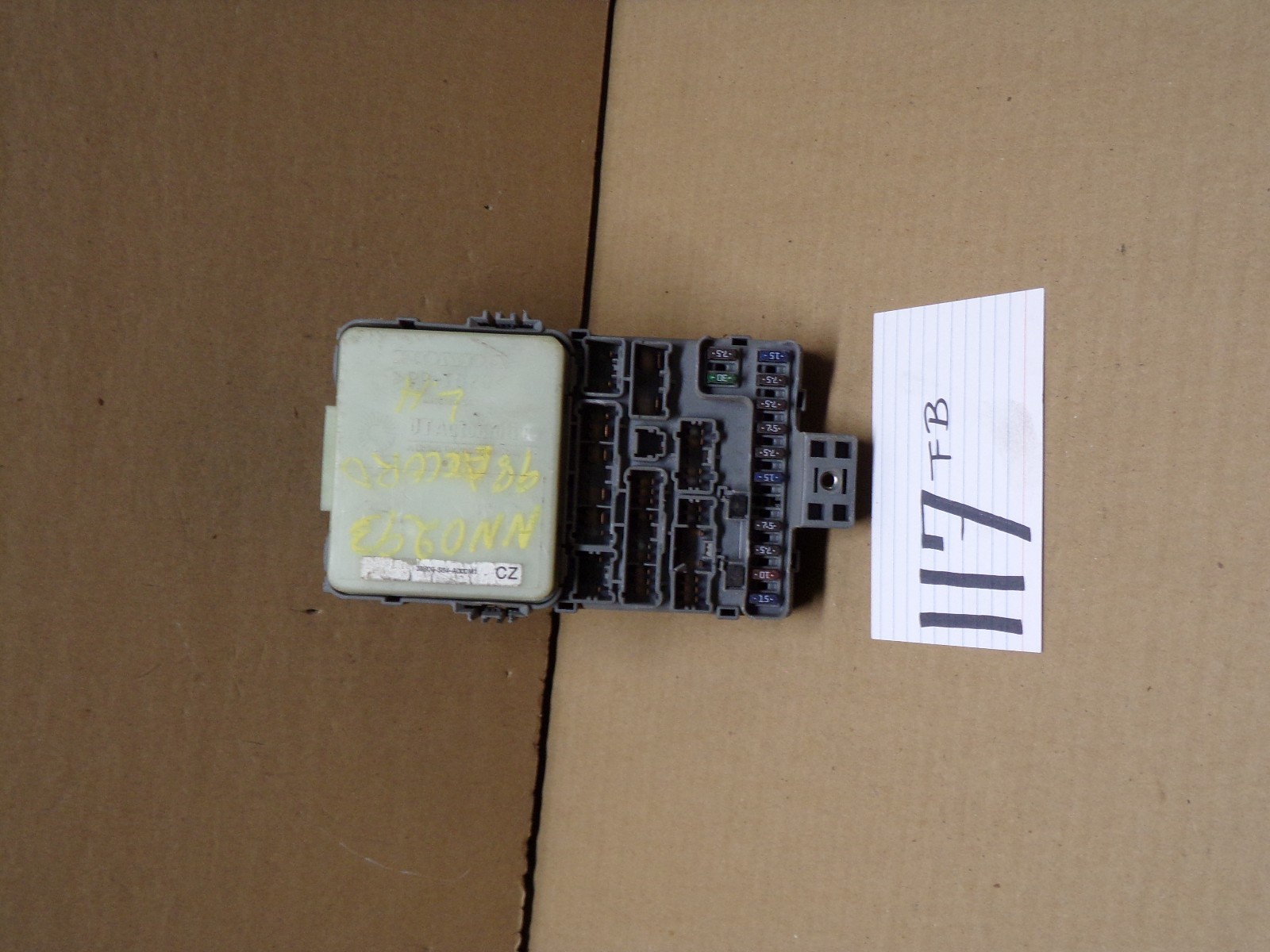 1998 Honda Accord Used Interior Fuse Box Stock #117-FB