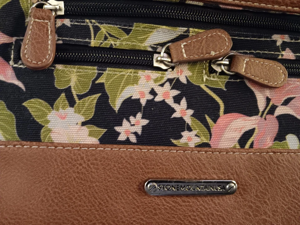 Bolso sin asas bandolera Stone Mountain correa desmontable floral Foto 3 de 4