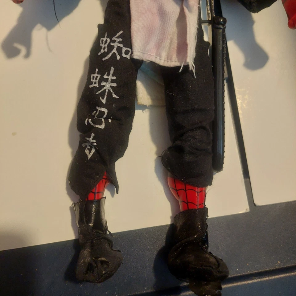 Figura de acción Ninja Spider-Man Toybiz Marvel de 10 pulgadas de colección 2000 Foto 3 de 4