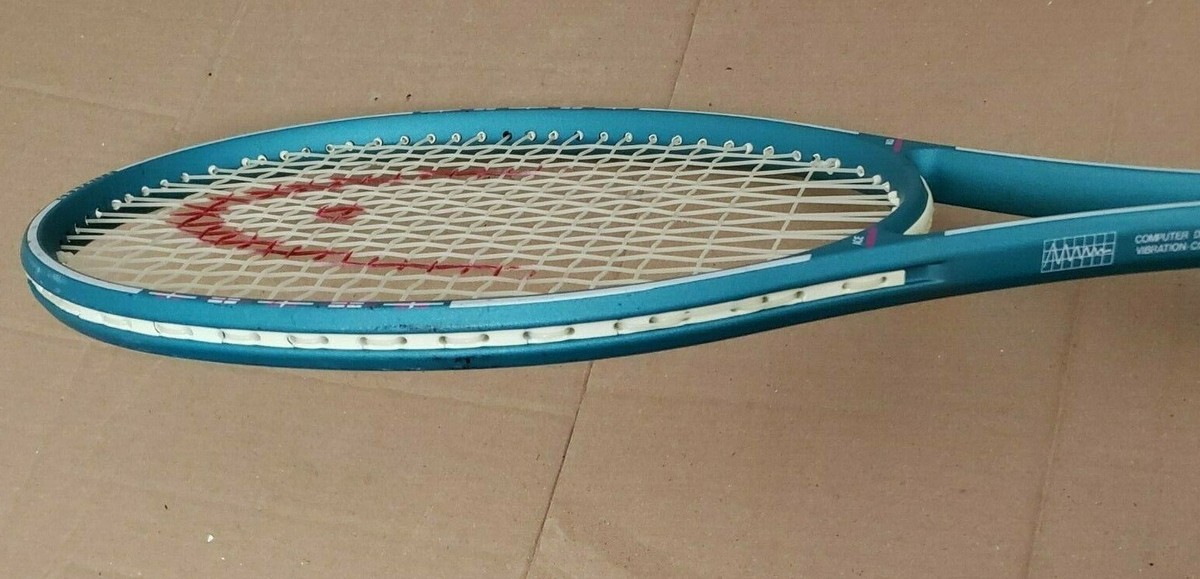 Raquette de tennis Head Gravity Team Auxetic 2.0 2025 à 270 grammes Raquette de tennis Head Gravity Team Auxetic 2.0 2025 à 270 grammes