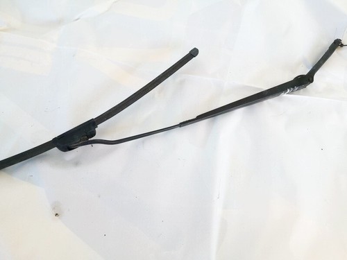 Ford Focus 2002 Wiper Blade xs4117527ab, Genuine #1095743-01