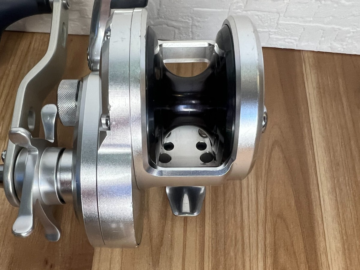 Shimano 11 Ocea Jigger 2000 NRHG Right Jigging Game Reel 6.2:1