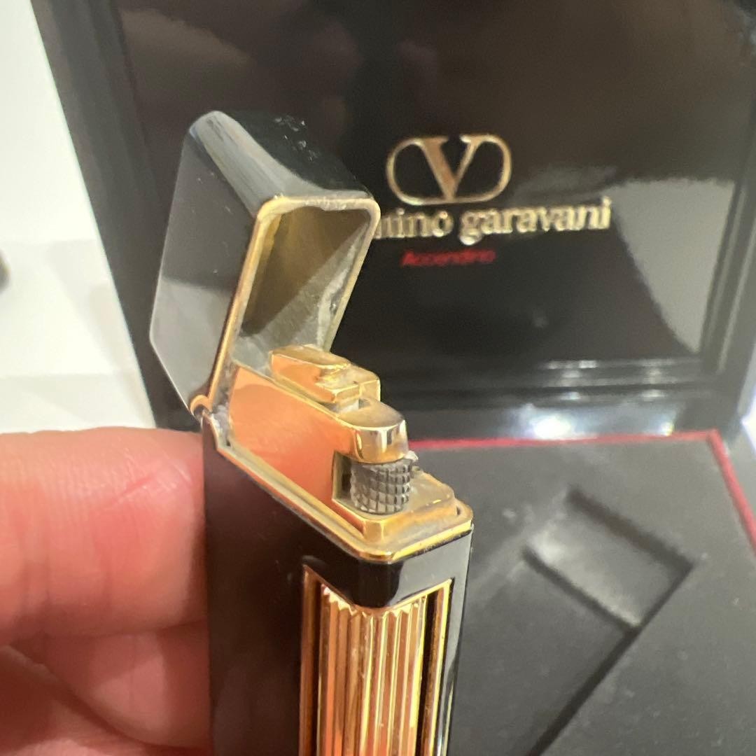 Valentino Garavani Gas Lighter Used thumbnail 6