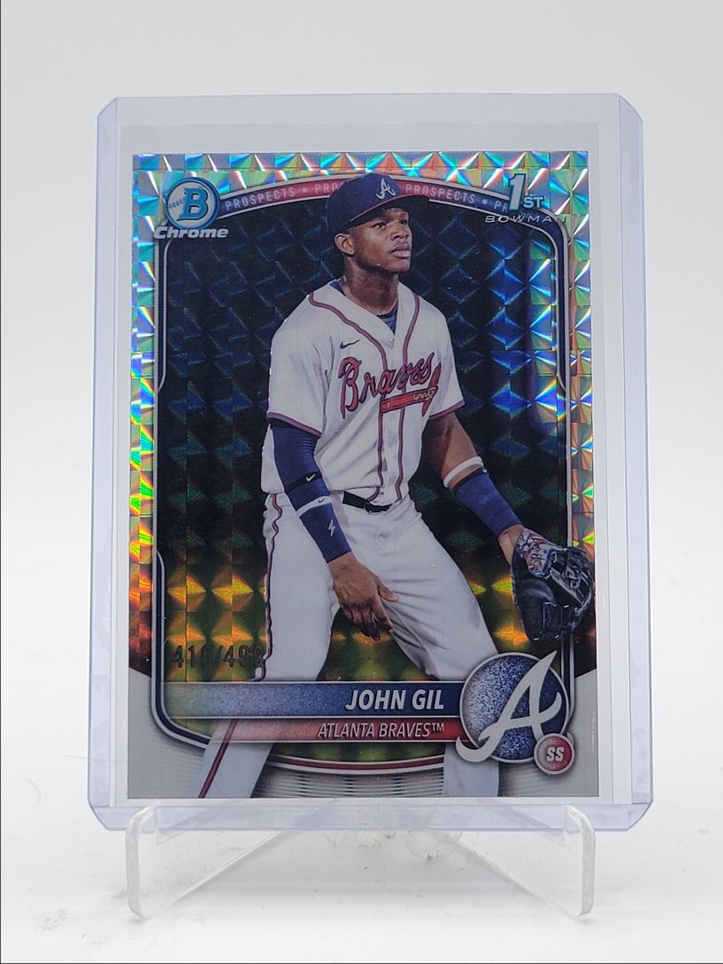 JOHN GIL 2025 BOWMAN CHROME 1ST GEOMETRIC REFRACTOR /499 Q4440
