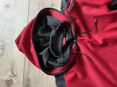 Saucony Hoodie Large Red With Zipper Pockets Heavy Hoodie Warm Jacket