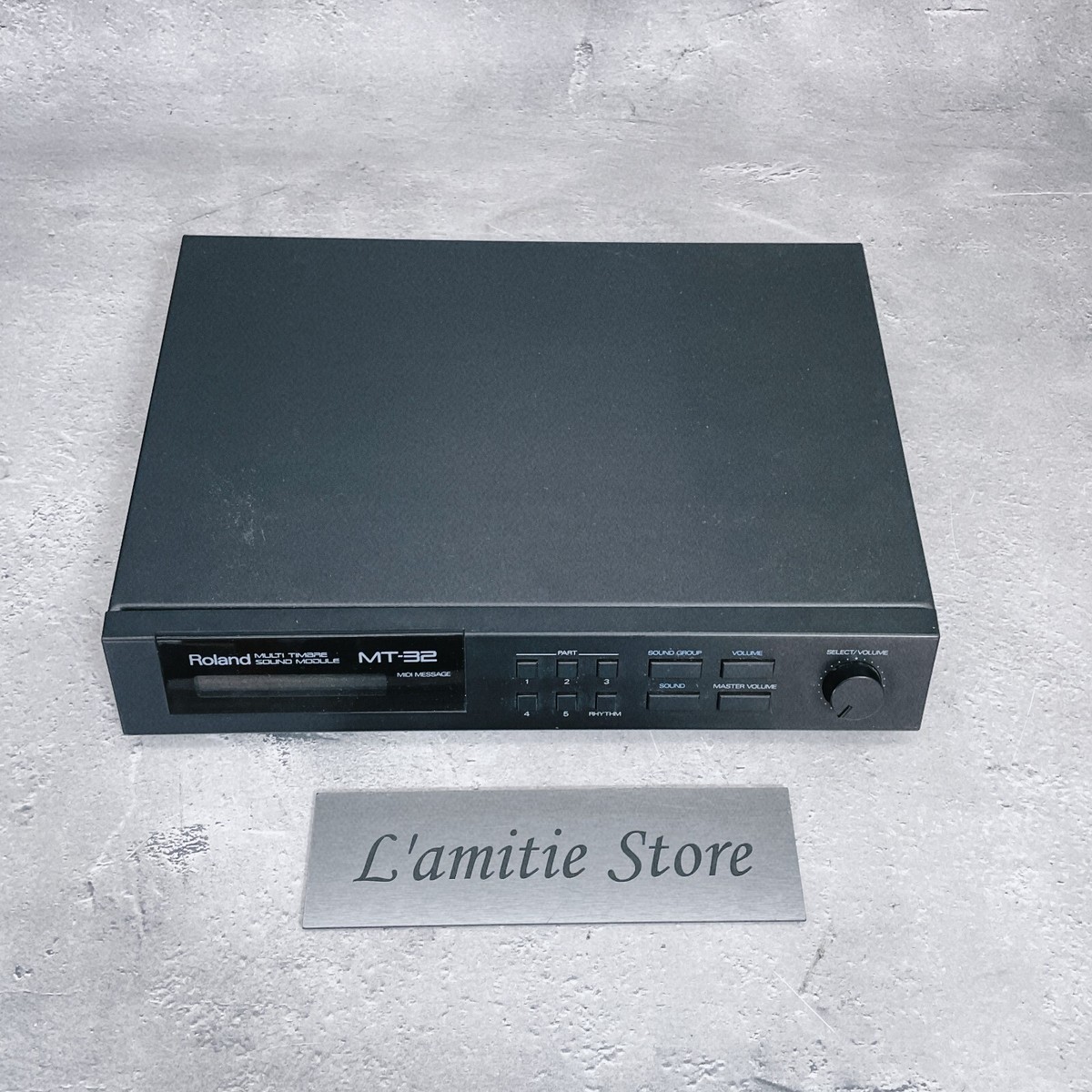 s-l1200.jpg s-l1200.jpg