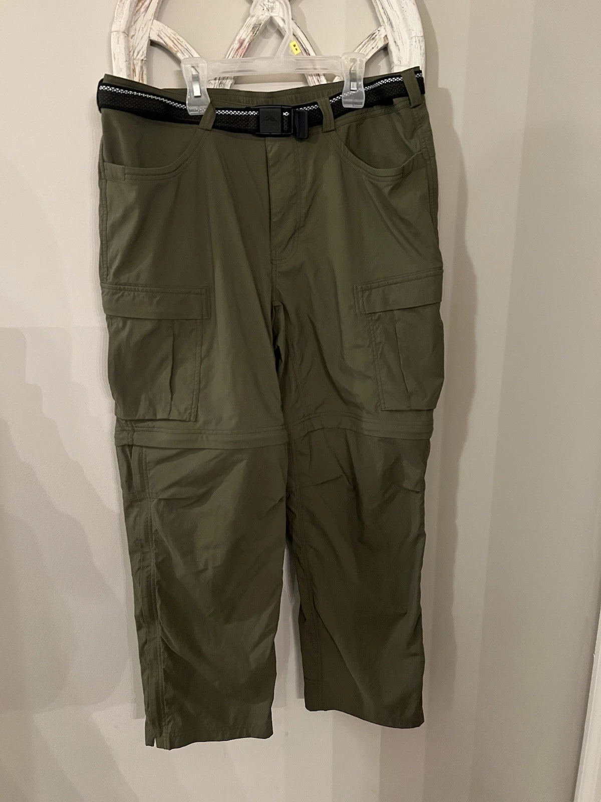 Men's REI upf 50 belted convertible pants greenSize 38 × 30