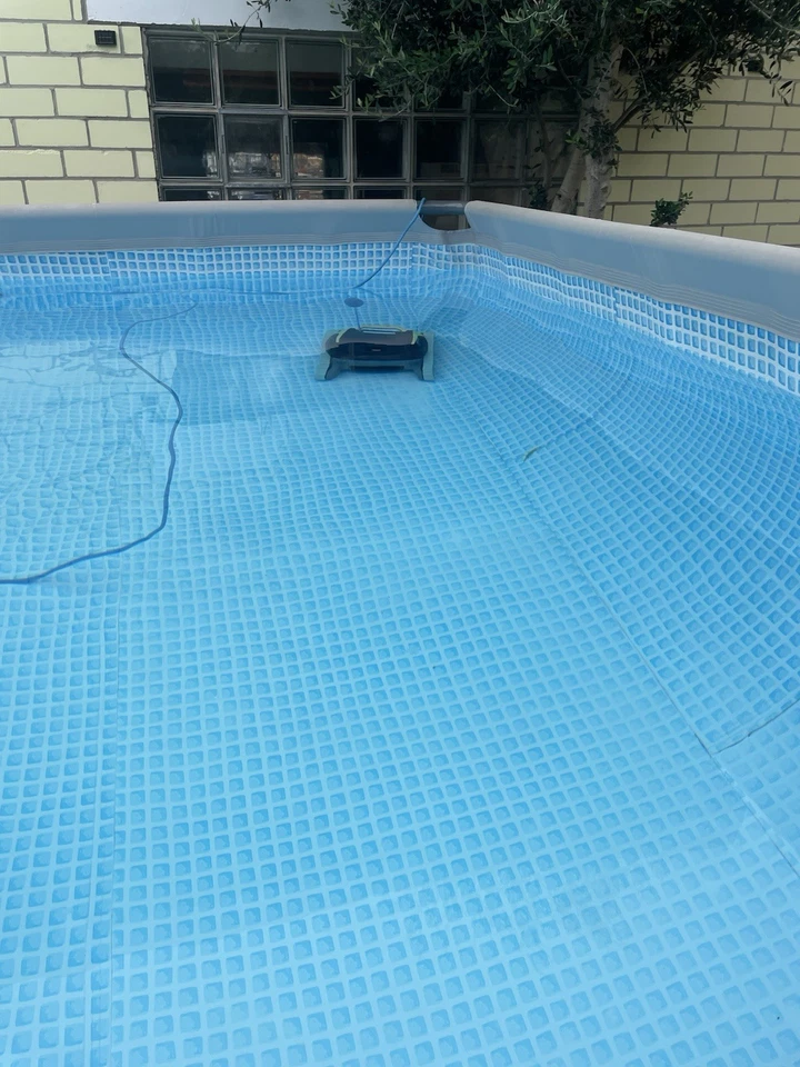 Pool Mit Sandpumpe, Salzwasseranlage, Roboter Und Gegenstrom Anlage - Bild 3 von 4