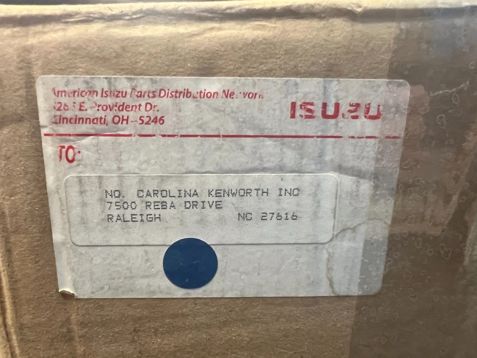 Radiador Isuzu Parte Nº Valor de flota 2-9406B-008-0 SIN GARANTÍA Foto 2 de 4