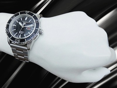 SEIKO Watch 5SPORTS Five Fathoms SS See-through Black Dial Automatic Winding