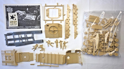 Revell 8625 1:32 Self-Propelled Howitzer vintage 1982 -ar-