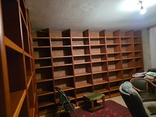 Regal  / Bücherregal / Regalsystem - rotbraunes Echtholzfurnier