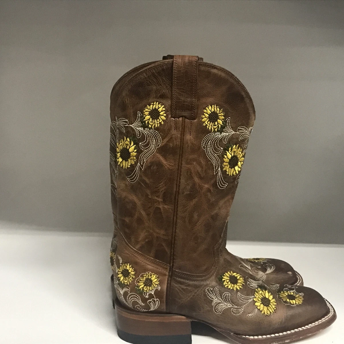 Shyanne western deals wear
