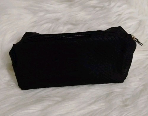 Victoria Secret Black Gold Makeup Cosmetics Bag - Picture 2 of 6