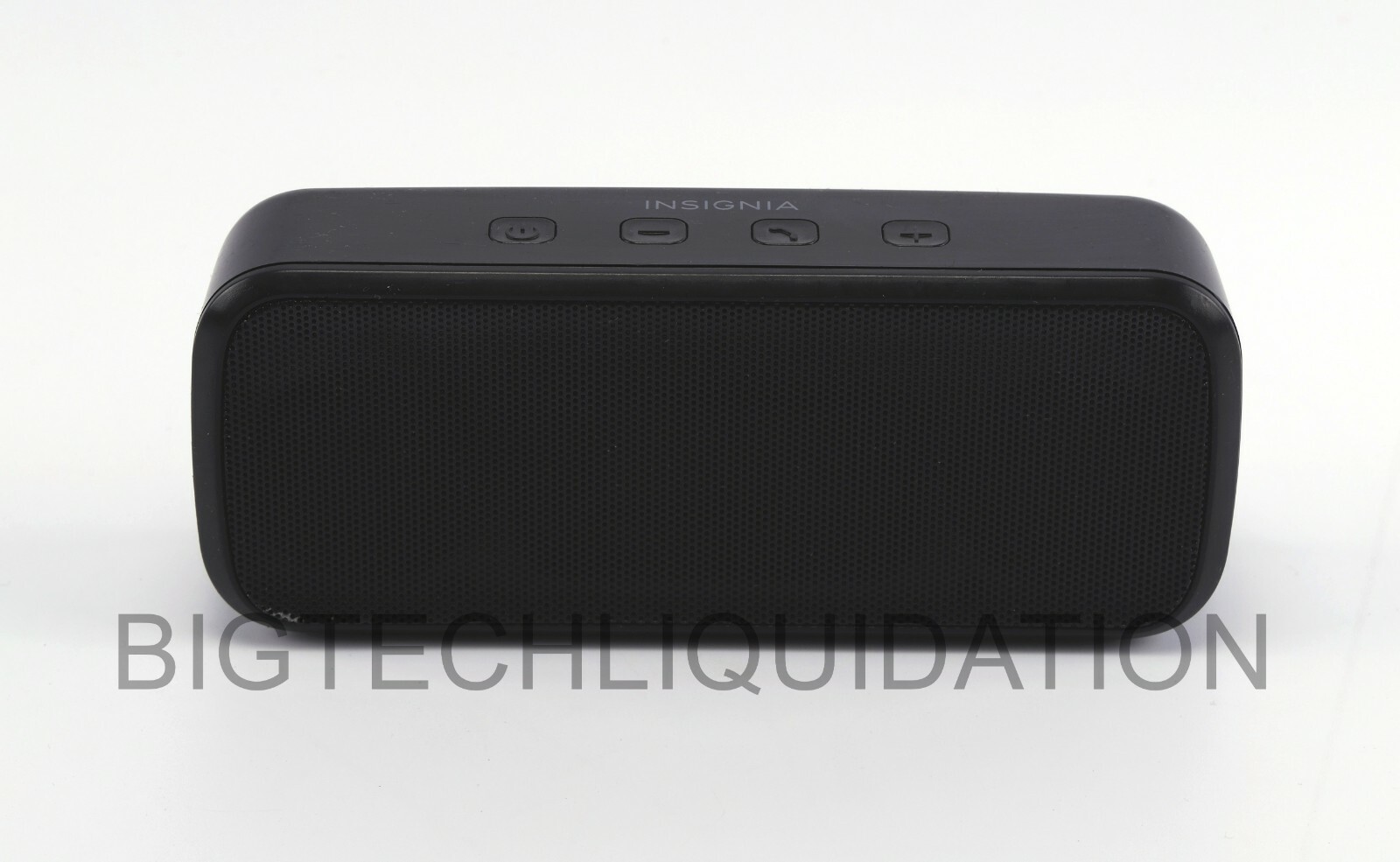 insignia portable bluetooth speaker 2