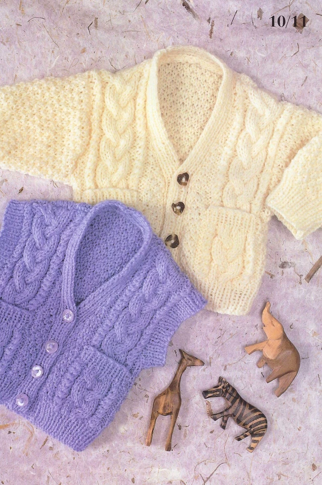 623 Knitting for Baby - 18 Handknit designs in Double Knitting - Image 4 of 4