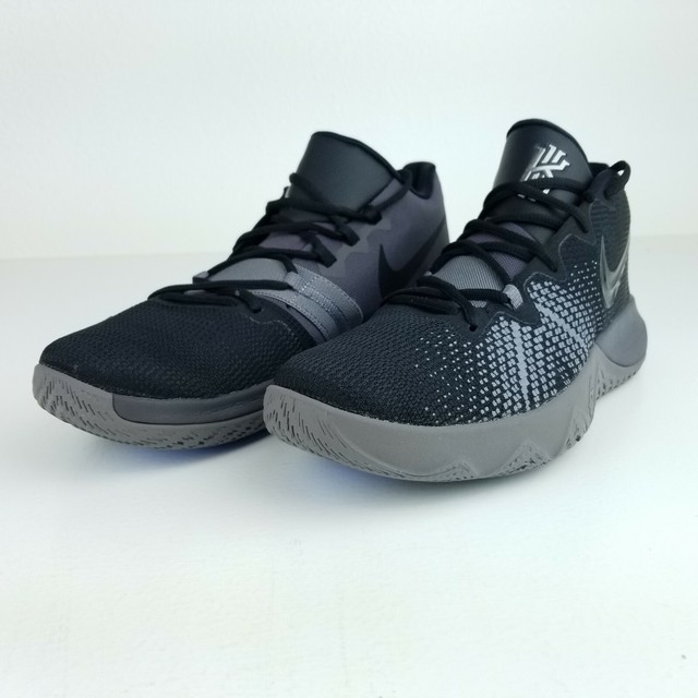 kyrie flytrap size 10