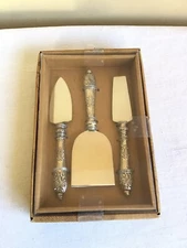 New Pier 1 Imports Silver Metal Charcuterie Old World 3 Piece Cheese Knife Set